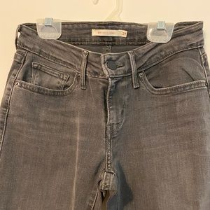 Levi’s 811 Curvy